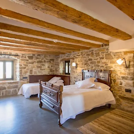 Modern Mansion In With Pool Nearby Tárrega